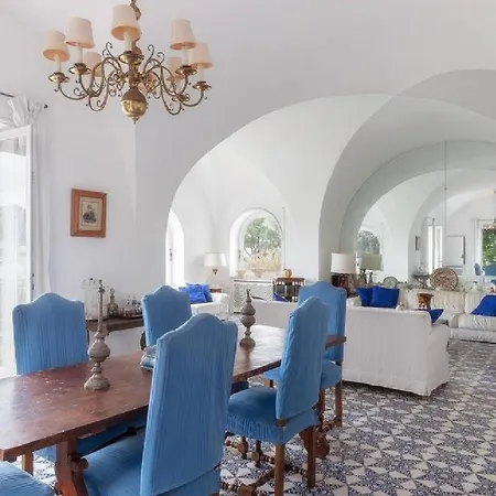Vila Di Lusso A